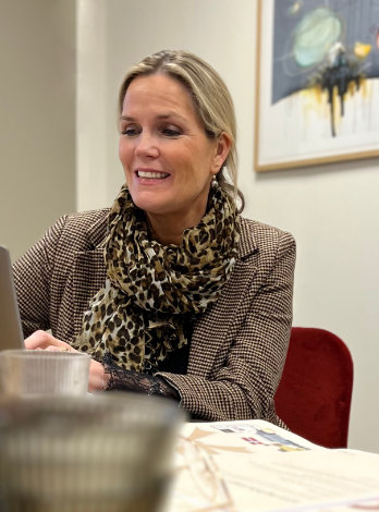 Christina til et møde