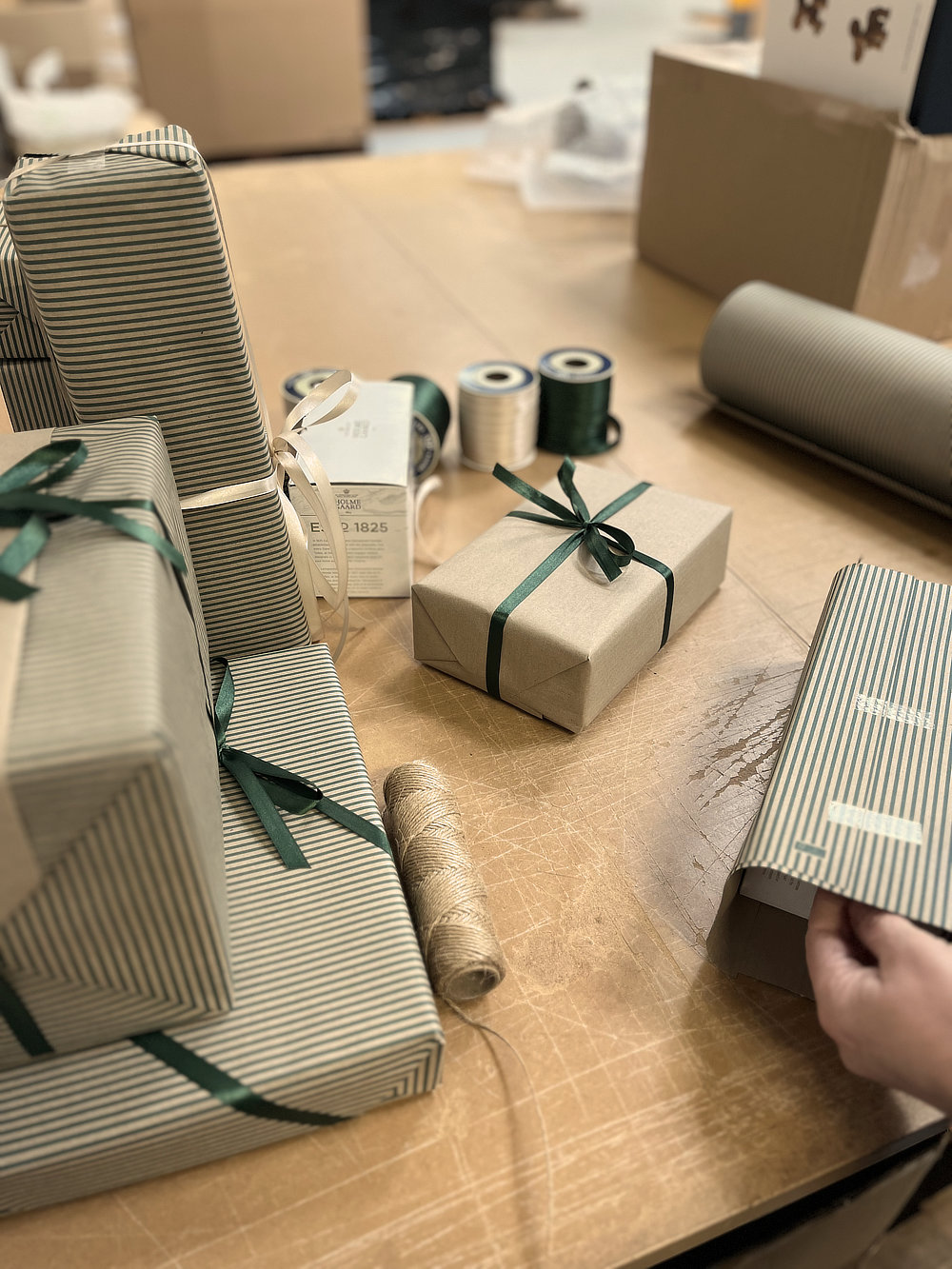 Indpakkede firmagaver