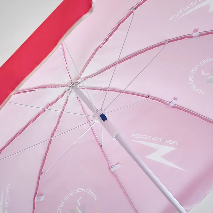 Inderside af parasol med logotryk
